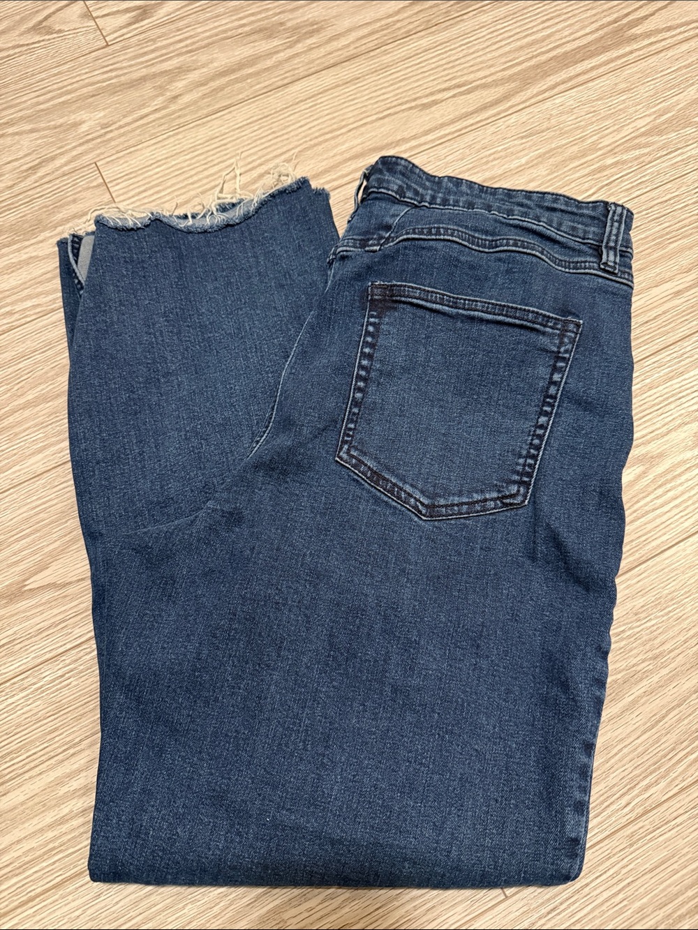 R Jeans